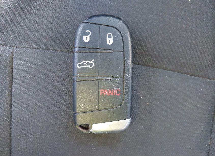 Photo 11 of 2015 Chrysler 200 LIMITED (VIN 1C3CCCAB4FN598583)