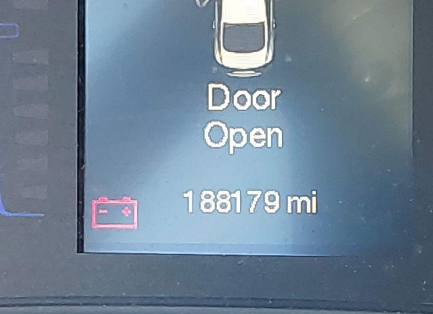 Photo 15 of 2015 Chrysler 200 LIMITED (VIN 1C3CCCAB4FN598583)