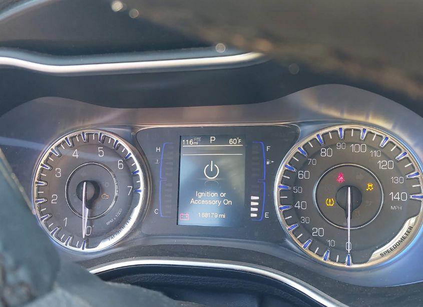 Photo 7 of 2015 Chrysler 200 LIMITED (VIN 1C3CCCAB4FN598583)