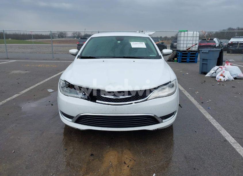Photo 12 of 2015 Chrysler 200 LIMITED (VIN 1C3CCCAB4FN598793)