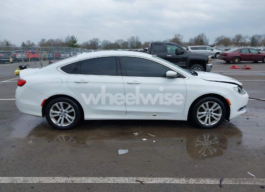 Photo 13 of 2015 Chrysler 200 LIMITED (VIN 1C3CCCAB4FN598793)