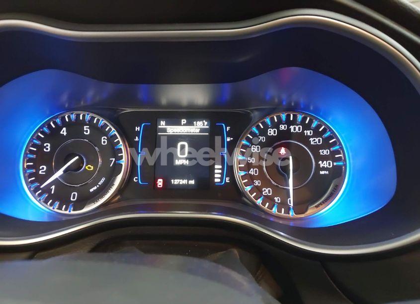 Photo 7 of 2015 Chrysler 200 LIMITED (VIN 1C3CCCAB4FN609078)