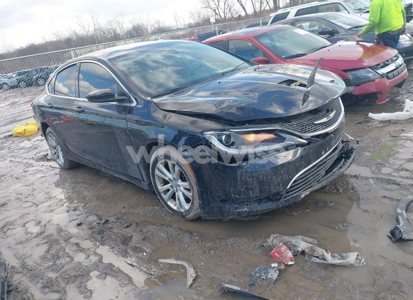 2015 Chrysler 200 LIMITED (VIN 1C3CCCAB4FN612630) main photo