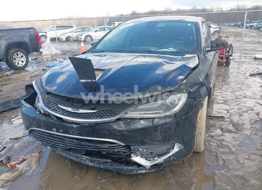 Photo 6 of 2015 Chrysler 200 LIMITED (VIN 1C3CCCAB4FN612630)
