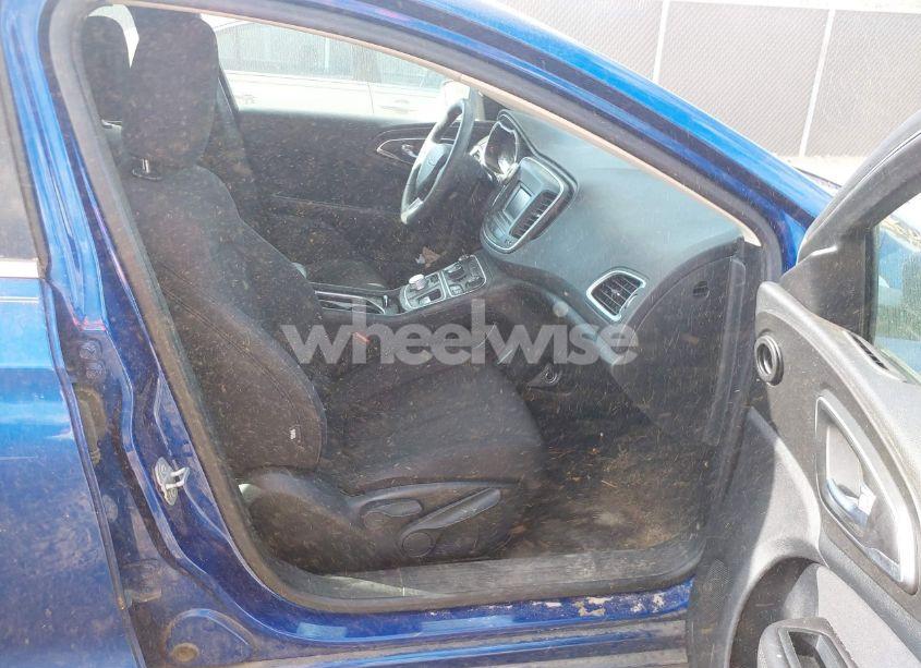 Photo 5 of 2015 Chrysler 200 LIMITED (VIN 1C3CCCAB4FN615303)