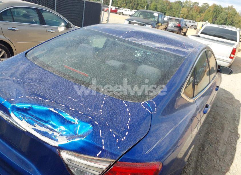 Photo 6 of 2015 Chrysler 200 LIMITED (VIN 1C3CCCAB4FN615303)