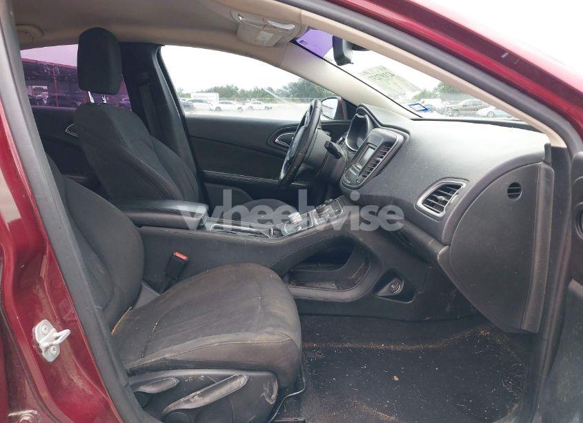 Photo 5 of 2015 Chrysler 200 LIMITED (VIN 1C3CCCAB4FN622820)