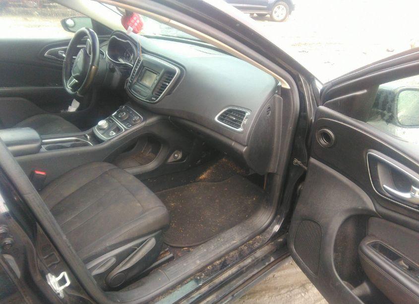 Photo 5 of 2015 Chrysler 200 LIMITED (VIN 1C3CCCAB4FN626740)