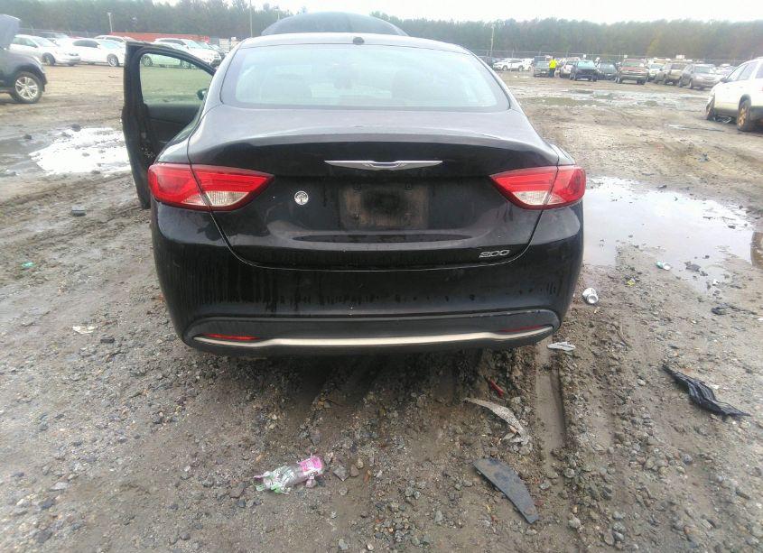 Photo 6 of 2015 Chrysler 200 LIMITED (VIN 1C3CCCAB4FN626740)