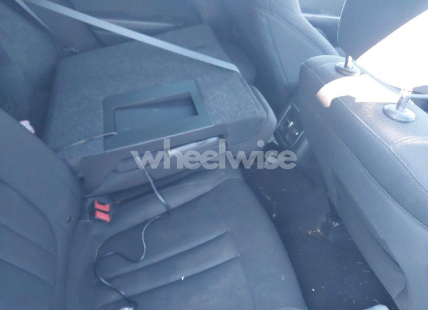 Photo 8 of 2015 Chrysler 200 LIMITED (VIN 1C3CCCAB4FN641674)