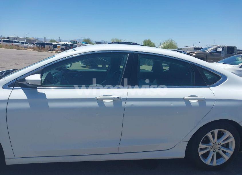 Photo 14 of 2015 Chrysler 200 LIMITED (VIN 1C3CCCAB4FN659446)