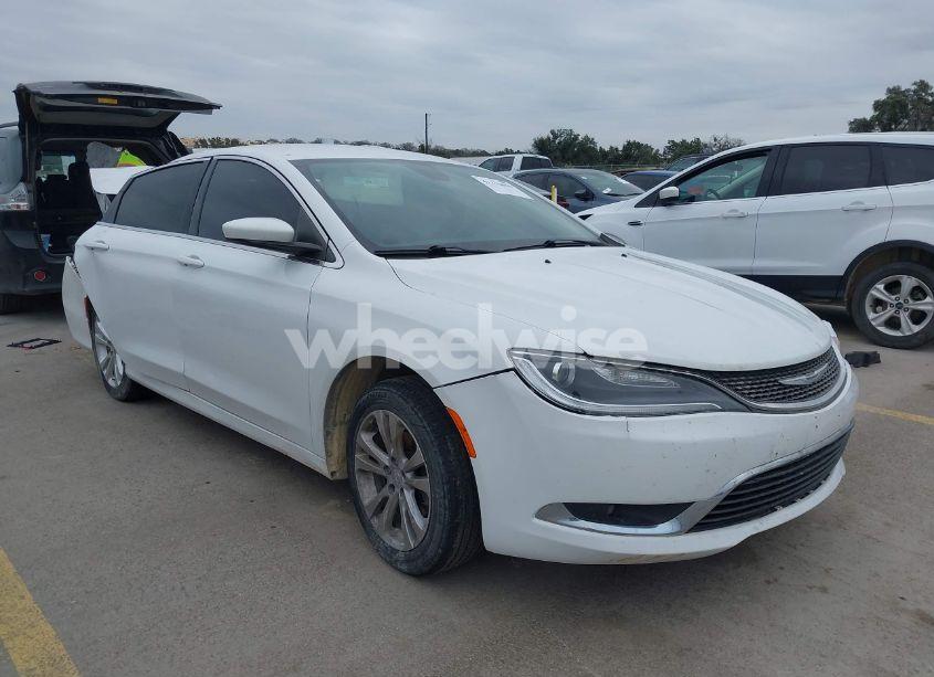 2015 Chrysler 200 LIMITED (VIN 1C3CCCAB4FN682015) main photo