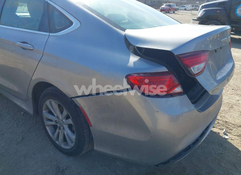 Photo 12 of 2015 Chrysler 200 LIMITED (VIN 1C3CCCAB4FN687666)