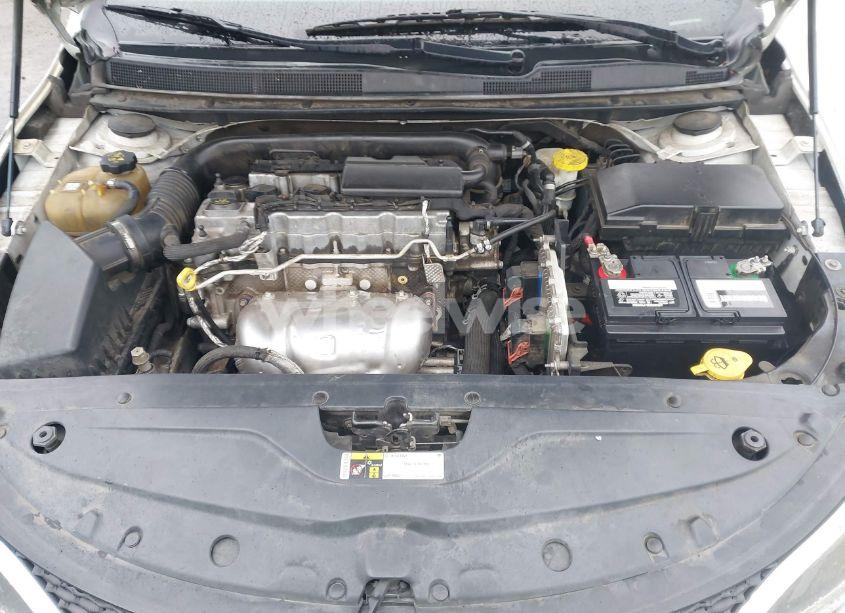 Photo 10 of 2015 Chrysler 200 LIMITED (VIN 1C3CCCAB4FN688445)