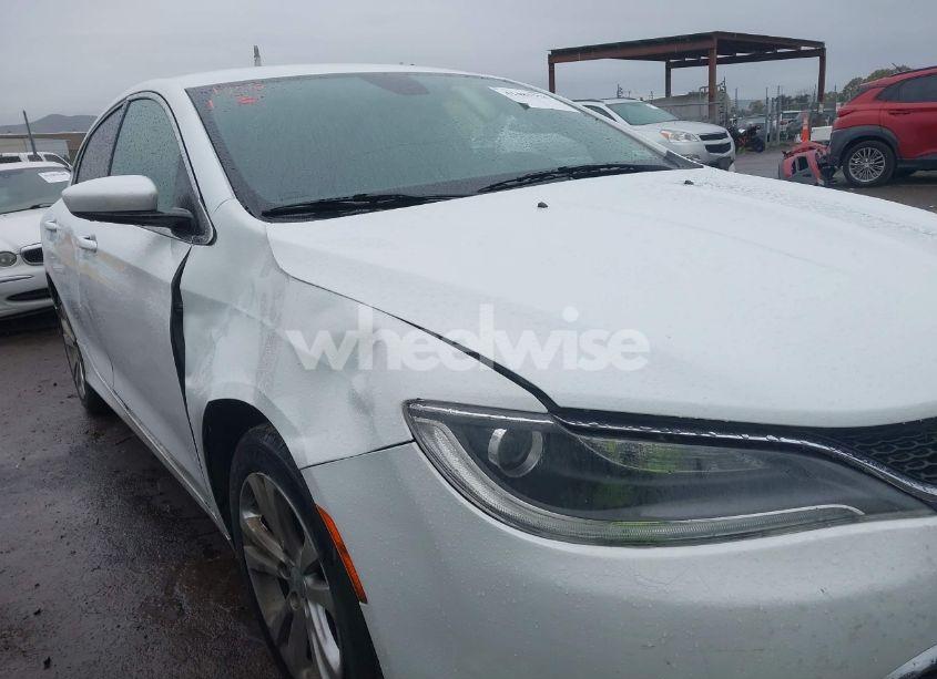 Photo 6 of 2015 Chrysler 200 LIMITED (VIN 1C3CCCAB4FN688445)