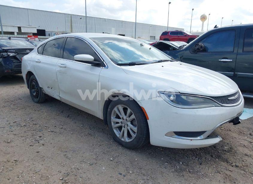 2015 Chrysler 200 LIMITED (VIN 1C3CCCAB4FN710167) main photo