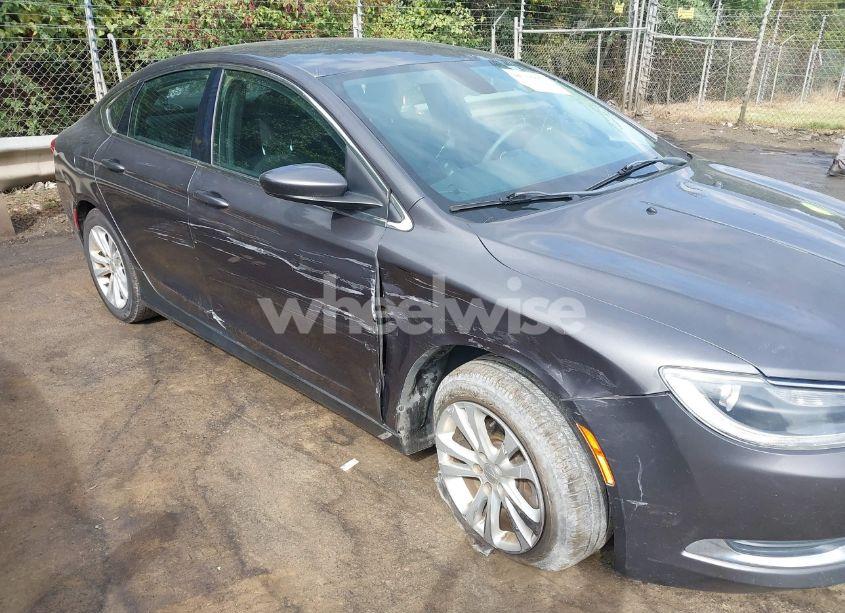 Photo 6 of 2015 Chrysler 200 LIMITED (VIN 1C3CCCAB4FN716597)