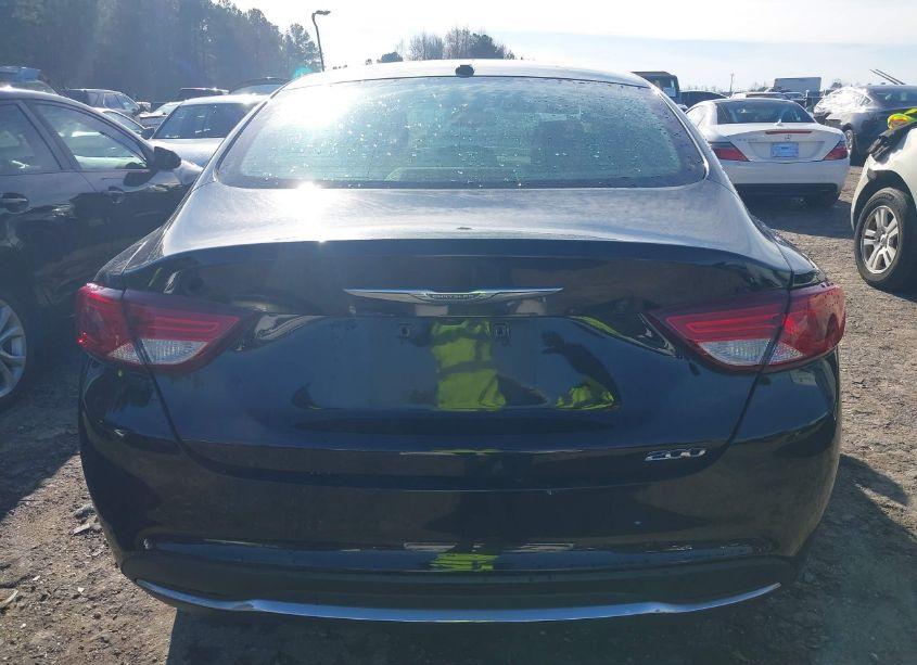 Photo 16 of 2015 Chrysler 200 LIMITED (VIN 1C3CCCAB4FN725980)