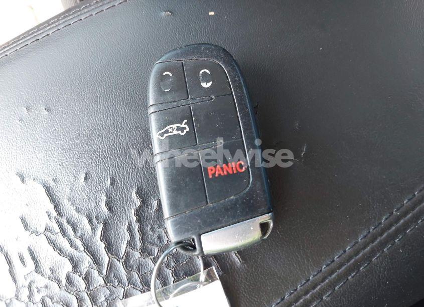 Photo 11 of 2015 Chrysler 200 LIMITED (VIN 1C3CCCAB4FN742102)