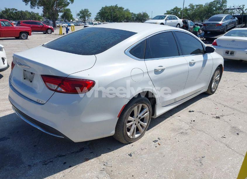 Photo 4 of 2015 Chrysler 200 LIMITED (VIN 1C3CCCAB4FN742102)