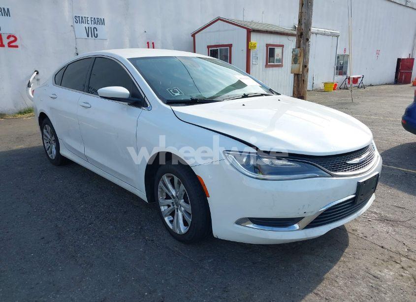 2015 Chrysler 200 LIMITED (VIN 1C3CCCAB4FN746280) main photo