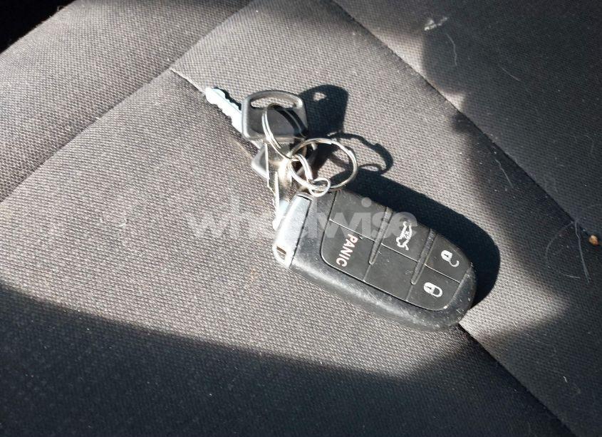 Photo 11 of 2015 Chrysler 200 LIMITED (VIN 1C3CCCAB4FN746280)