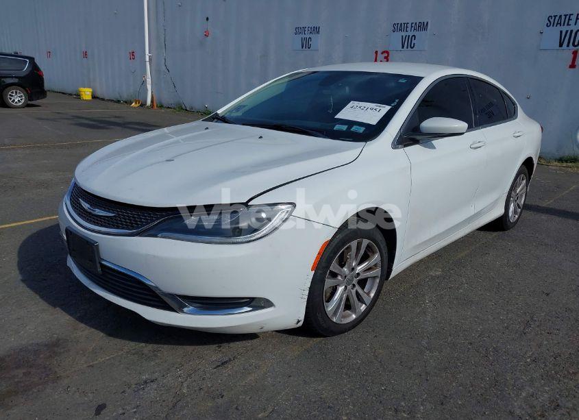 Photo 2 of 2015 Chrysler 200 LIMITED (VIN 1C3CCCAB4FN746280)