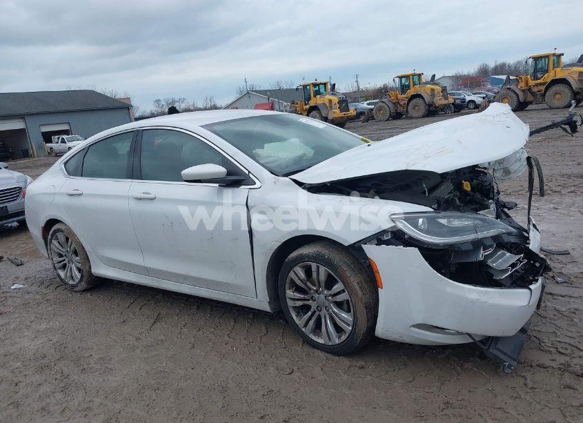 Photo 14 of 2015 Chrysler 200 LIMITED (VIN 1C3CCCAB4FN750443)