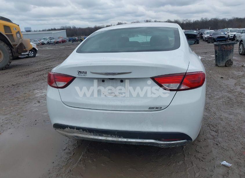 Photo 17 of 2015 Chrysler 200 LIMITED (VIN 1C3CCCAB4FN750443)