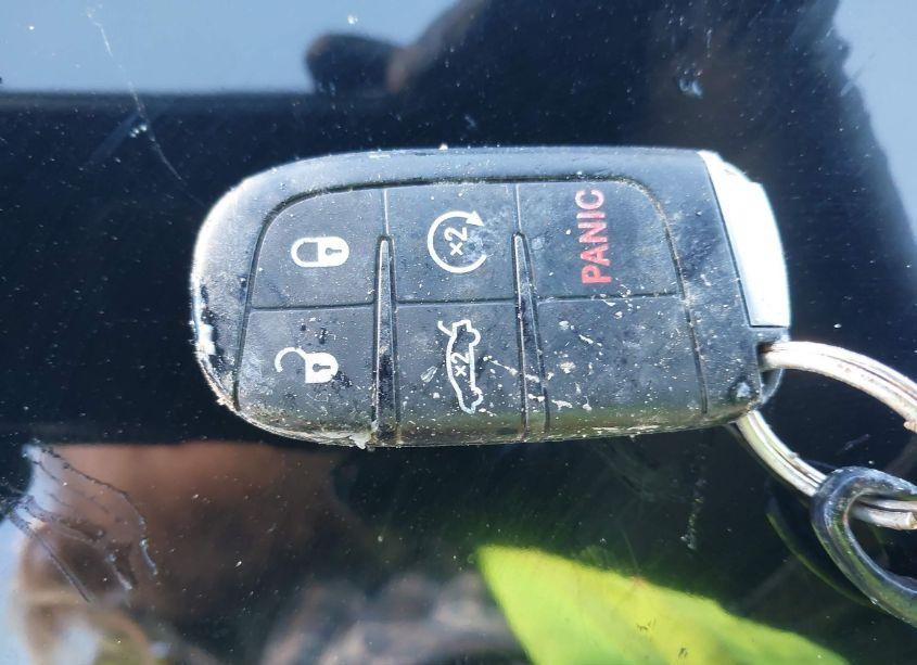 Photo 11 of 2016 Chrysler 200 LIMITED (VIN 1C3CCCAB4GN129124)