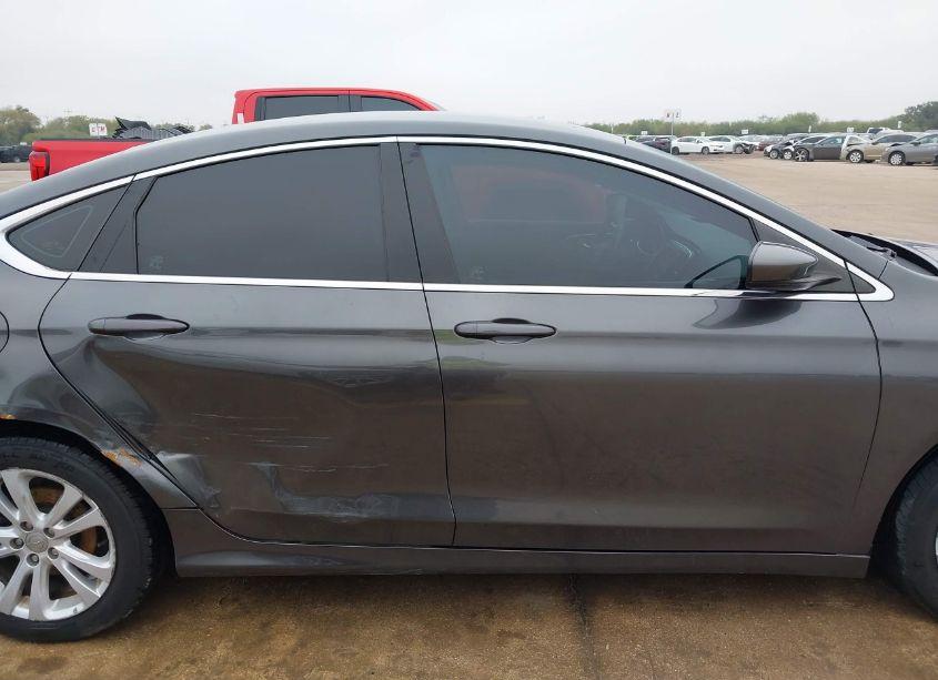 Photo 13 of 2016 Chrysler 200 LIMITED (VIN 1C3CCCAB4GN166254)