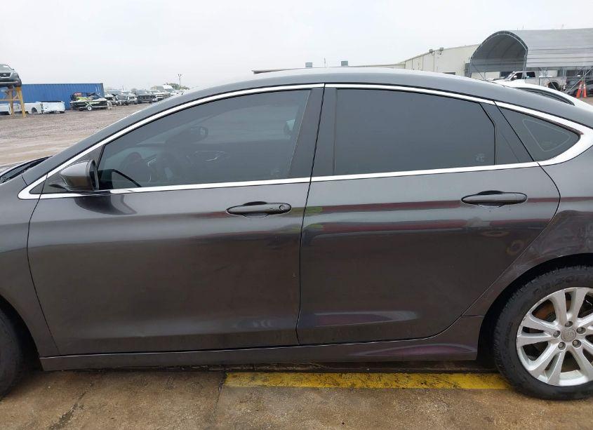 Photo 14 of 2016 Chrysler 200 LIMITED (VIN 1C3CCCAB4GN166254)