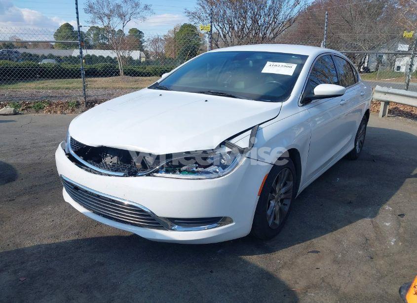 Photo 2 of 2016 Chrysler 200 LIMITED PLATINUM (VIN 1C3CCCAB4GN188464)