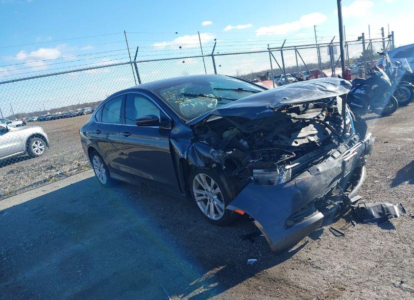 2015 Chrysler 200 LIMITED (VIN 1C3CCCAB5FN505134) main photo