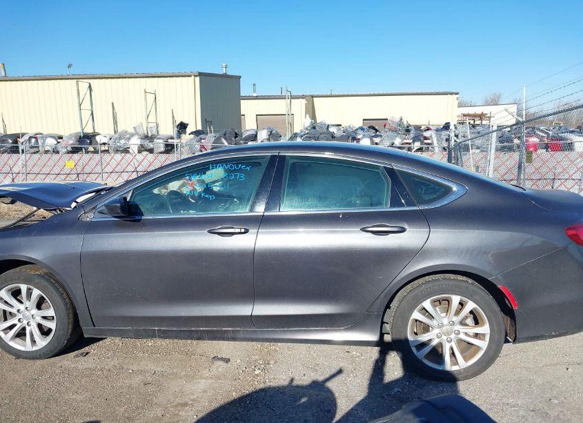 Photo 14 of 2015 Chrysler 200 LIMITED (VIN 1C3CCCAB5FN505134)