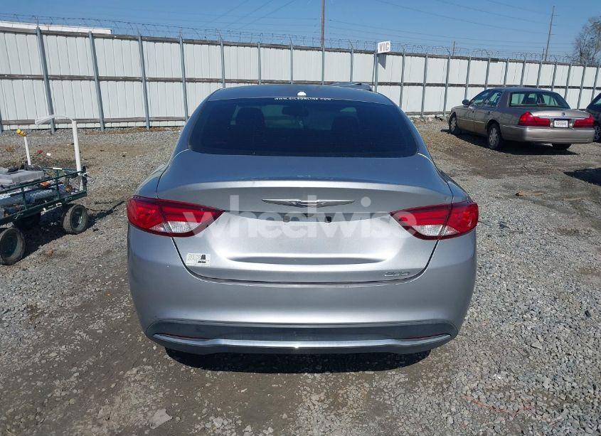 Photo 16 of 2015 Chrysler 200 LIMITED (VIN 1C3CCCAB5FN539431)