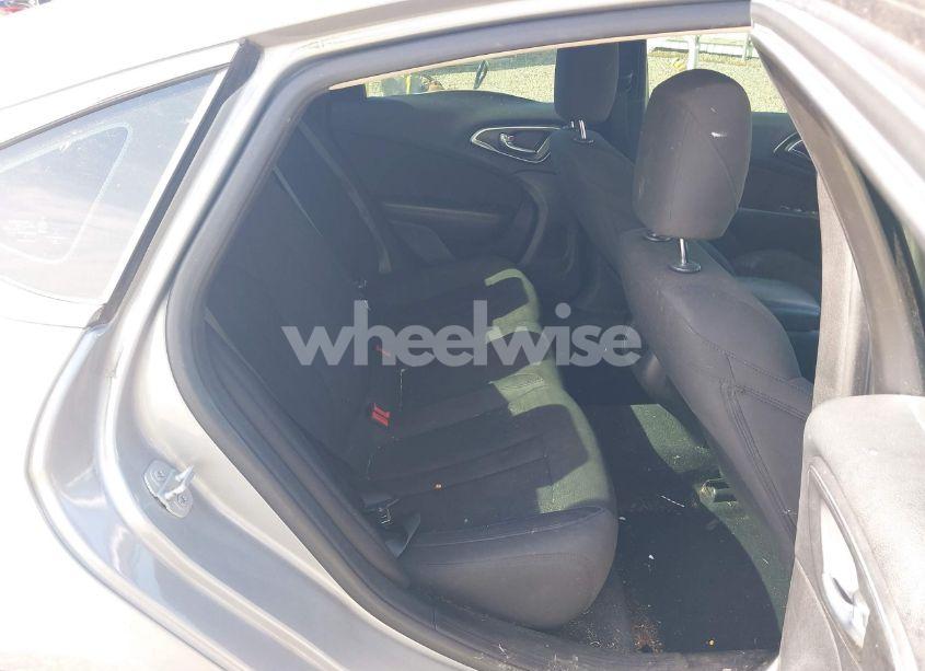 Photo 8 of 2015 Chrysler 200 LIMITED (VIN 1C3CCCAB5FN539431)