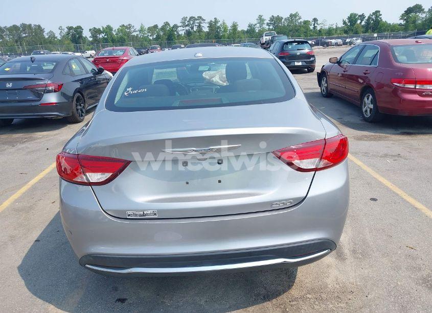 Photo 16 of 2015 Chrysler 200 LIMITED (VIN 1C3CCCAB5FN545827)