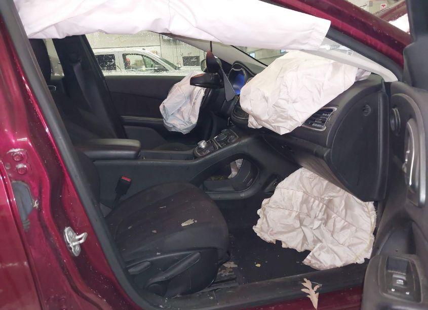 Photo 5 of 2015 Chrysler 200 LIMITED (VIN 1C3CCCAB5FN559663)