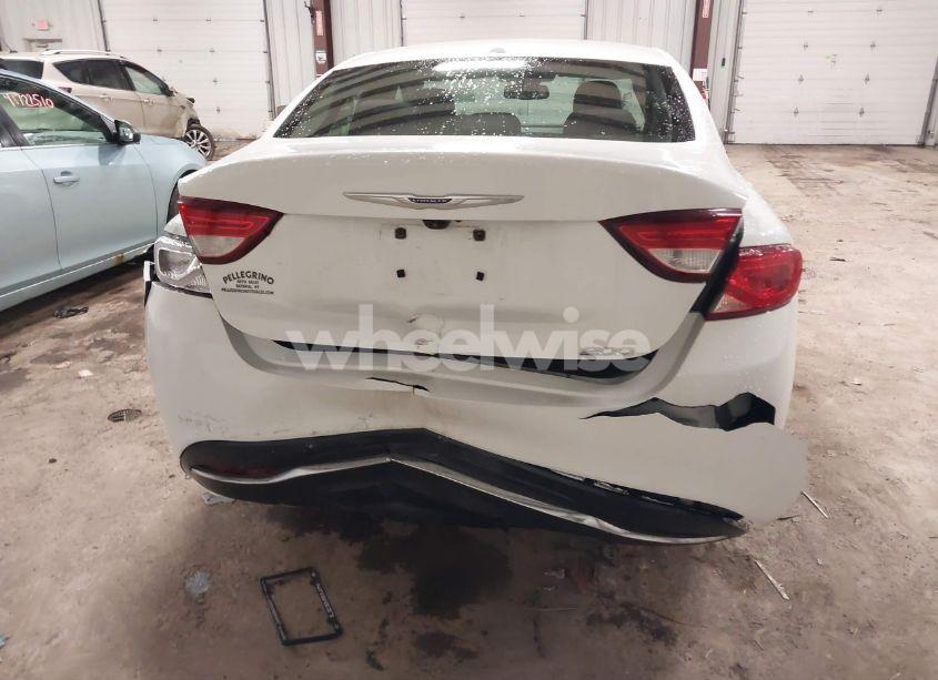 Photo 6 of 2015 Chrysler 200 LIMITED (VIN 1C3CCCAB5FN568542)