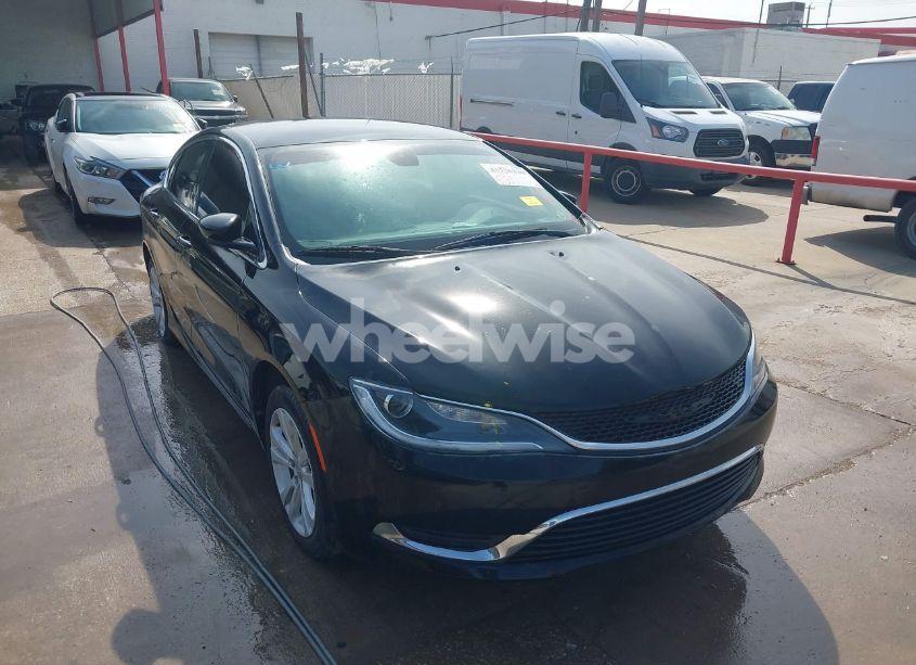 2015 Chrysler 200 LIMITED (VIN 1C3CCCAB5FN574261) main photo