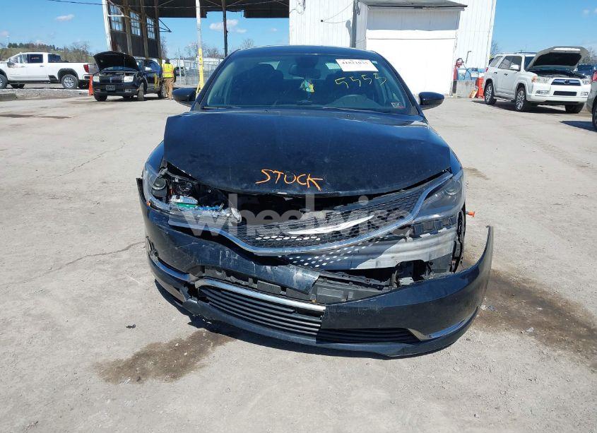 Photo 6 of 2015 Chrysler 200 LIMITED (VIN 1C3CCCAB5FN575555)