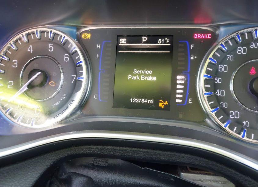 Photo 7 of 2015 Chrysler 200 LIMITED (VIN 1C3CCCAB5FN586801)