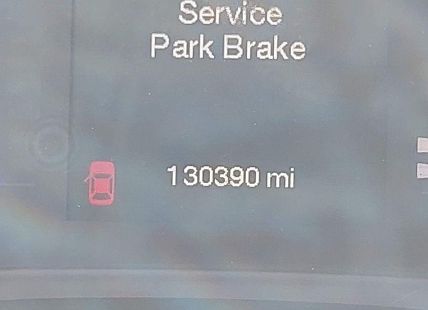 Photo 7 of 2015 Chrysler 200 LIMITED (VIN 1C3CCCAB5FN591352)