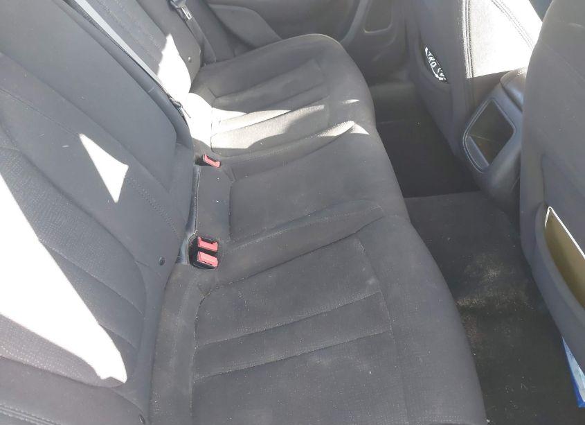 Photo 8 of 2015 Chrysler 200 LIMITED (VIN 1C3CCCAB5FN591352)