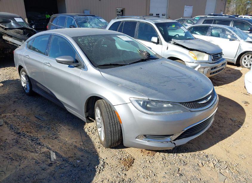 2015 Chrysler 200 LIMITED (VIN 1C3CCCAB5FN601331) main photo