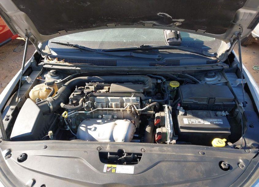 Photo 10 of 2015 Chrysler 200 LIMITED (VIN 1C3CCCAB5FN601331)