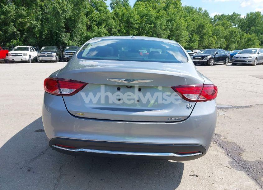 Photo 17 of 2015 Chrysler 200 LIMITED (VIN 1C3CCCAB5FN611566)