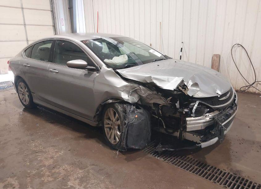 2015 Chrysler 200 LIMITED (VIN 1C3CCCAB5FN616430) main photo