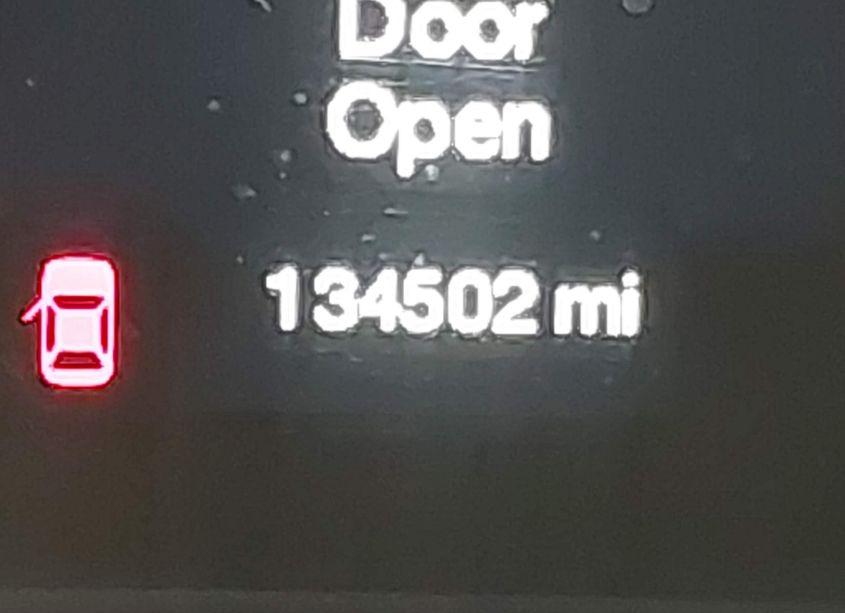 Photo 16 of 2015 Chrysler 200 LIMITED (VIN 1C3CCCAB5FN616430)